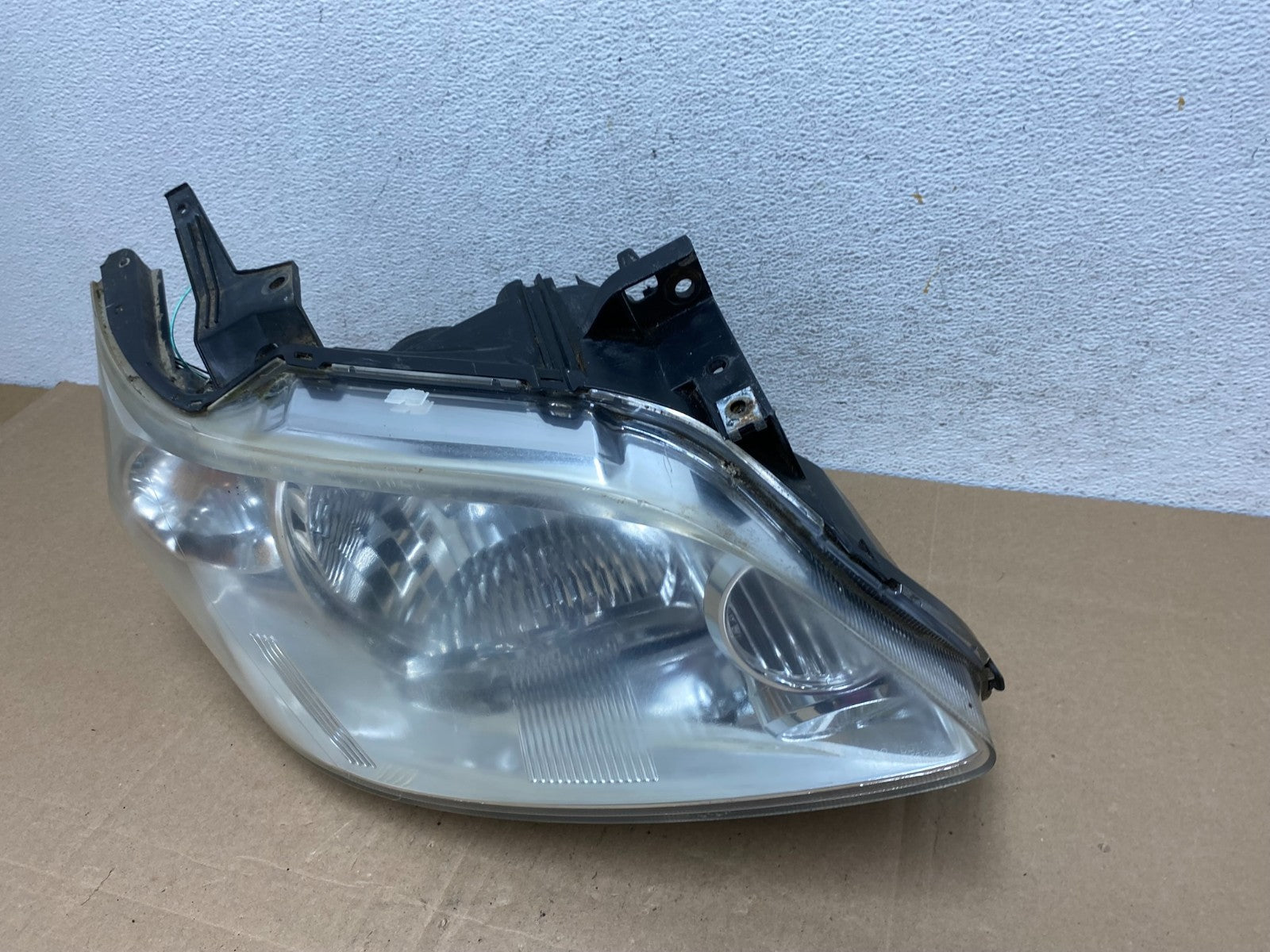 2004 2005 2006 Mazda Mpv Right Passenger RH Headlight ae4912 DG1