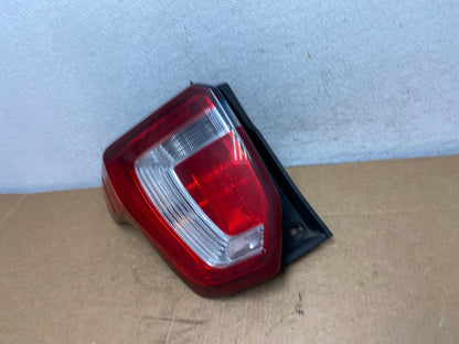 2016 to 2019 Ford Explorer Left Driver Lh Side Tail light AD6197 LK1