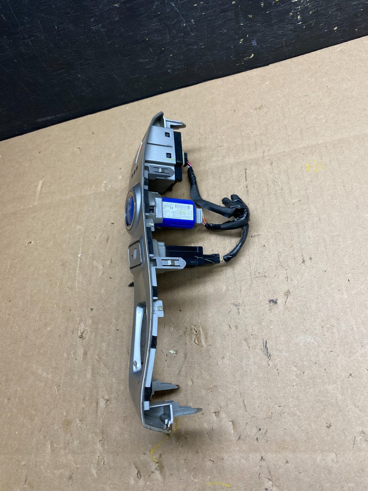 2012-2016 Toyota Prius V Shifter Bezel Trim Parking Push Start t4521 DG1