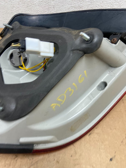 2009-2011 Hyundai Genesis Sedan Right Passenger RH Tail Light AD3161 DW6