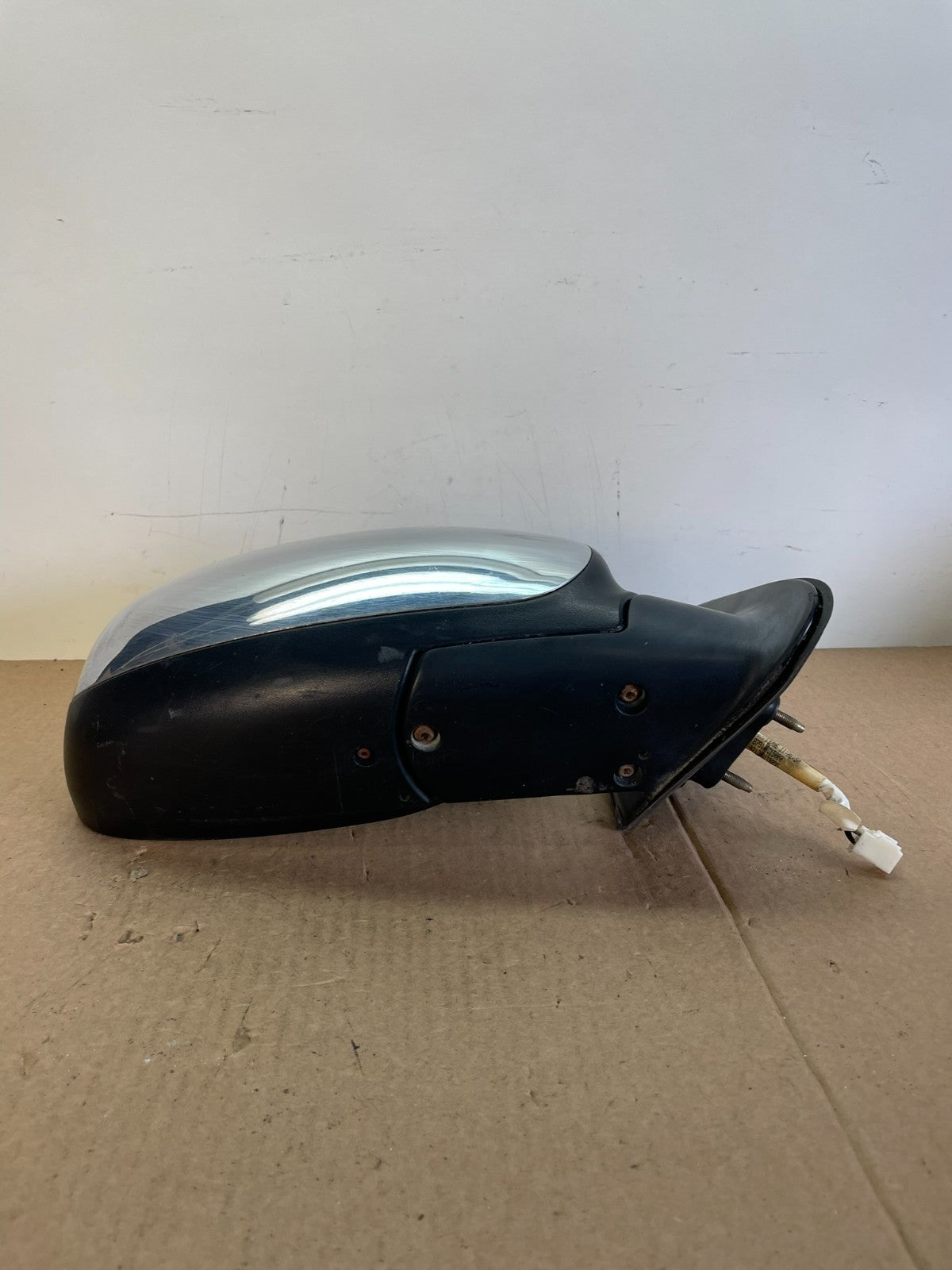 2000 to 2006 Toyota Tundra Right Passenger RH Side Door View Mirror AH6269 DW3