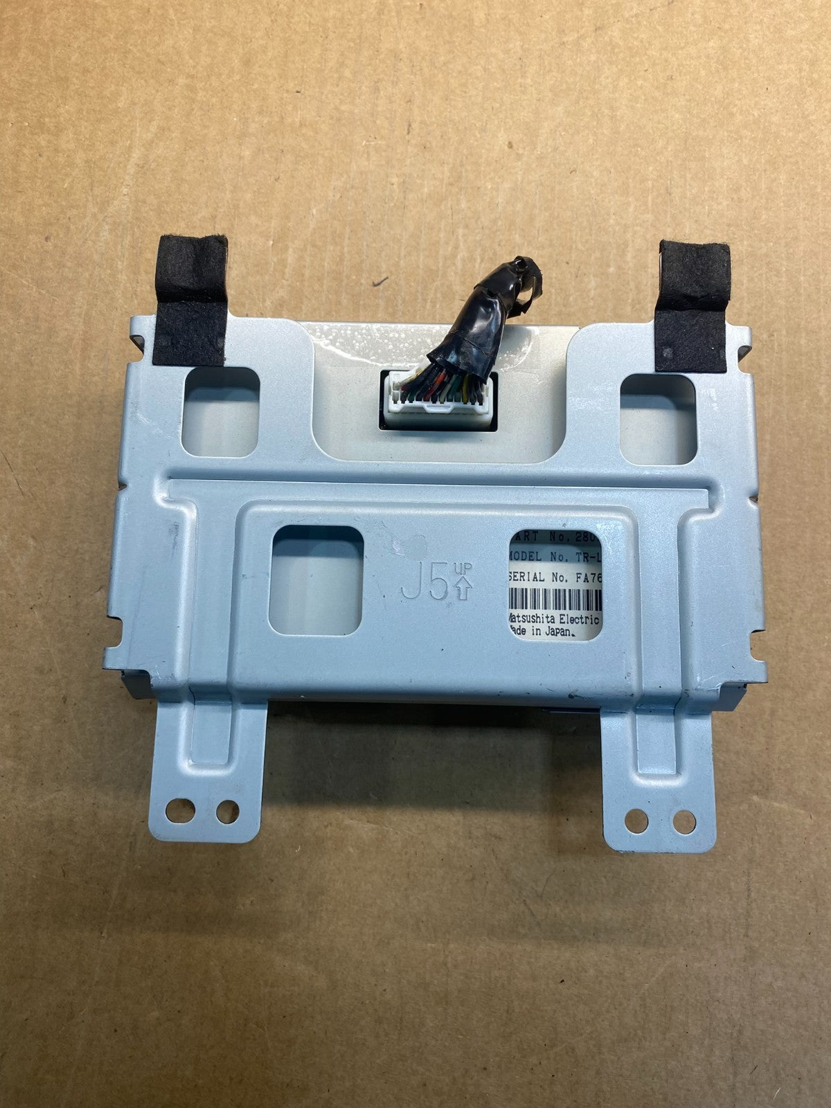 2008 to 2012 Nissan Murano QX56 Display Screen Information AC6877 DG5