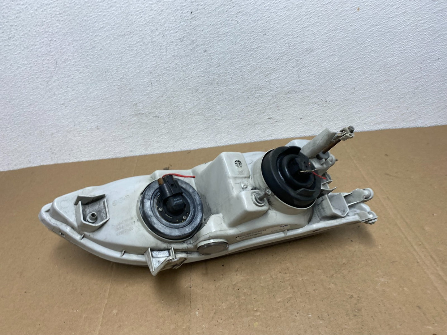 1997-2001 Lexus Es300 Left Driver Side Headlight Halogen AC5648 DW6