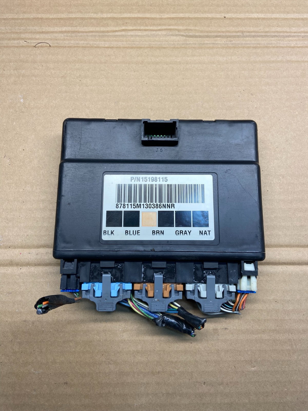 2003 - 2006 Chevrolet Avalanche Silverado Body Control BCM Module ae4689 DG0