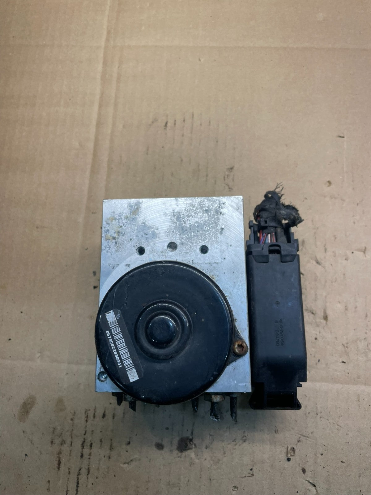 2002-2005 Mercedes W203 C230 CLK500 ABS Anti Lock Brake Pump Module w6641 DG5