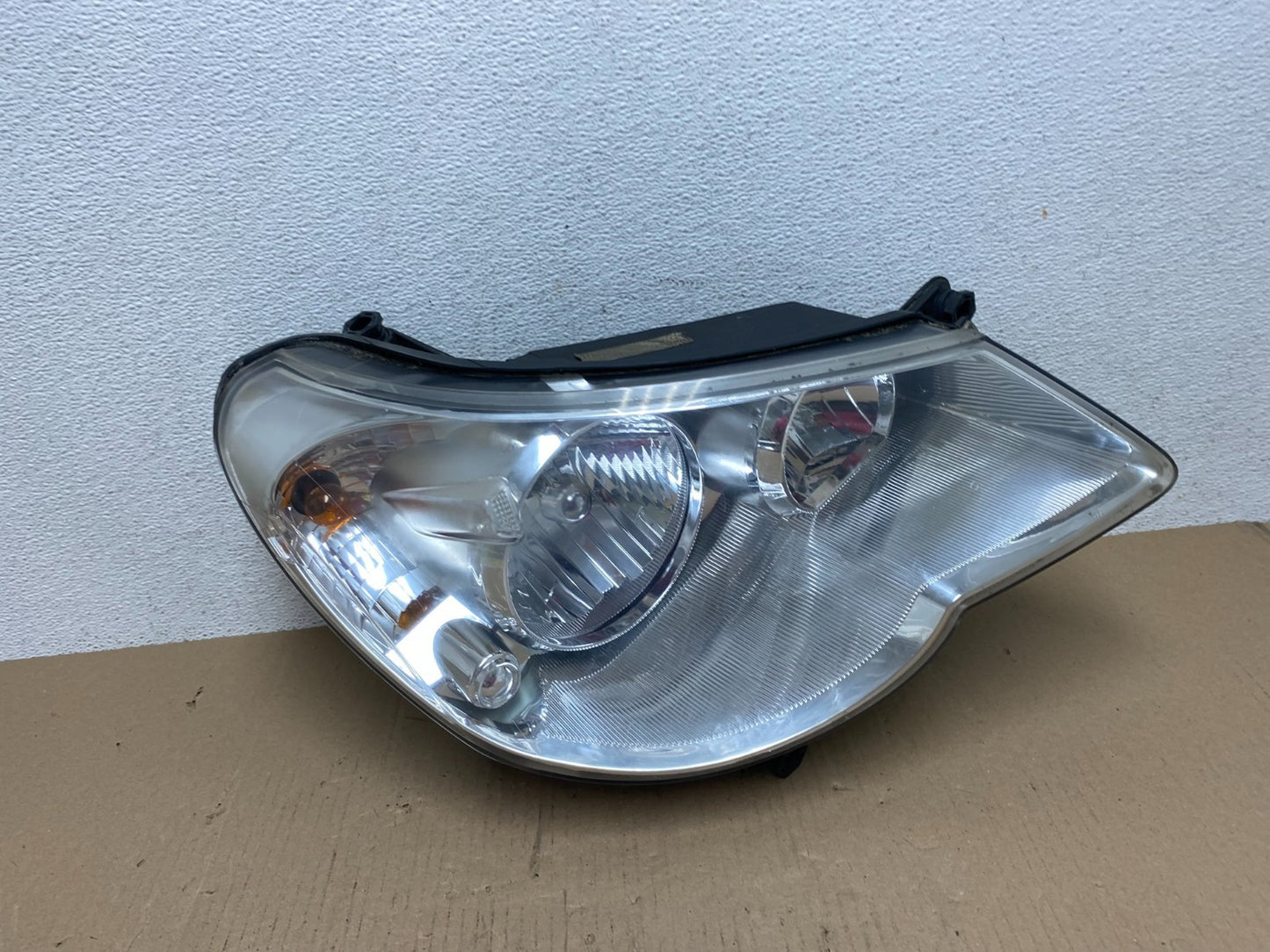2007 to 2010 Chrysler Sebring Right Passenger RH Side Headlight AE7265 DW0