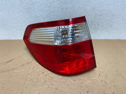 2005 2006 2007 Honda Odyssey Left Driver LH Side Tail Light AG1089 LK0