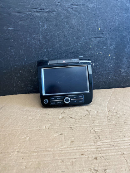 2011 to 2017 VW Touareg Screen Navigation Info Radio Display AF2095 DW0