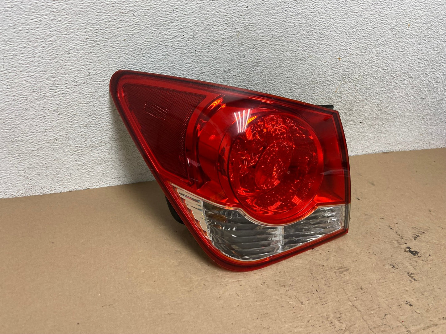 2011 2012 2013 2014 Chevrolet Cruze Left Driver LH Side Tail Light AF4864 LK2