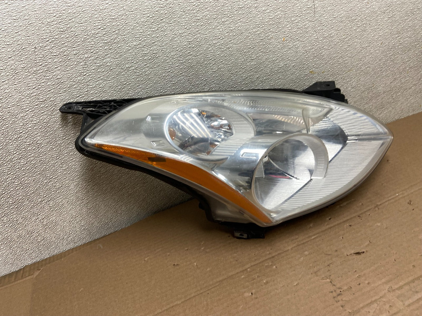 Sedan 2010 2011 2012 Nissan Altima Headlight Right Passenger Rh OEM AB1341 DW2
