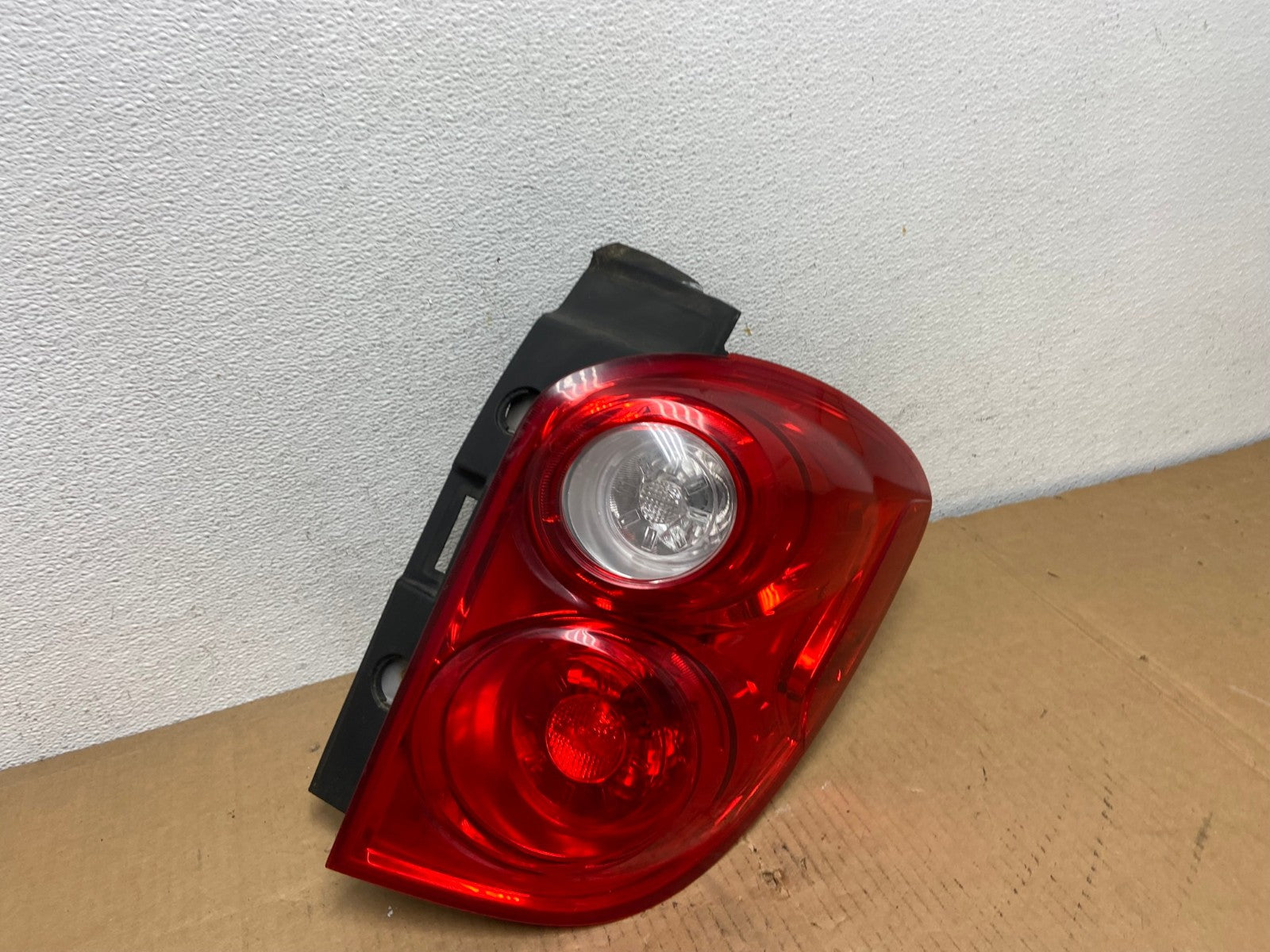 2010 to 2015 Chevrolet Equinox Right Passenger Rh Side Tail Light AD0787 LK2
