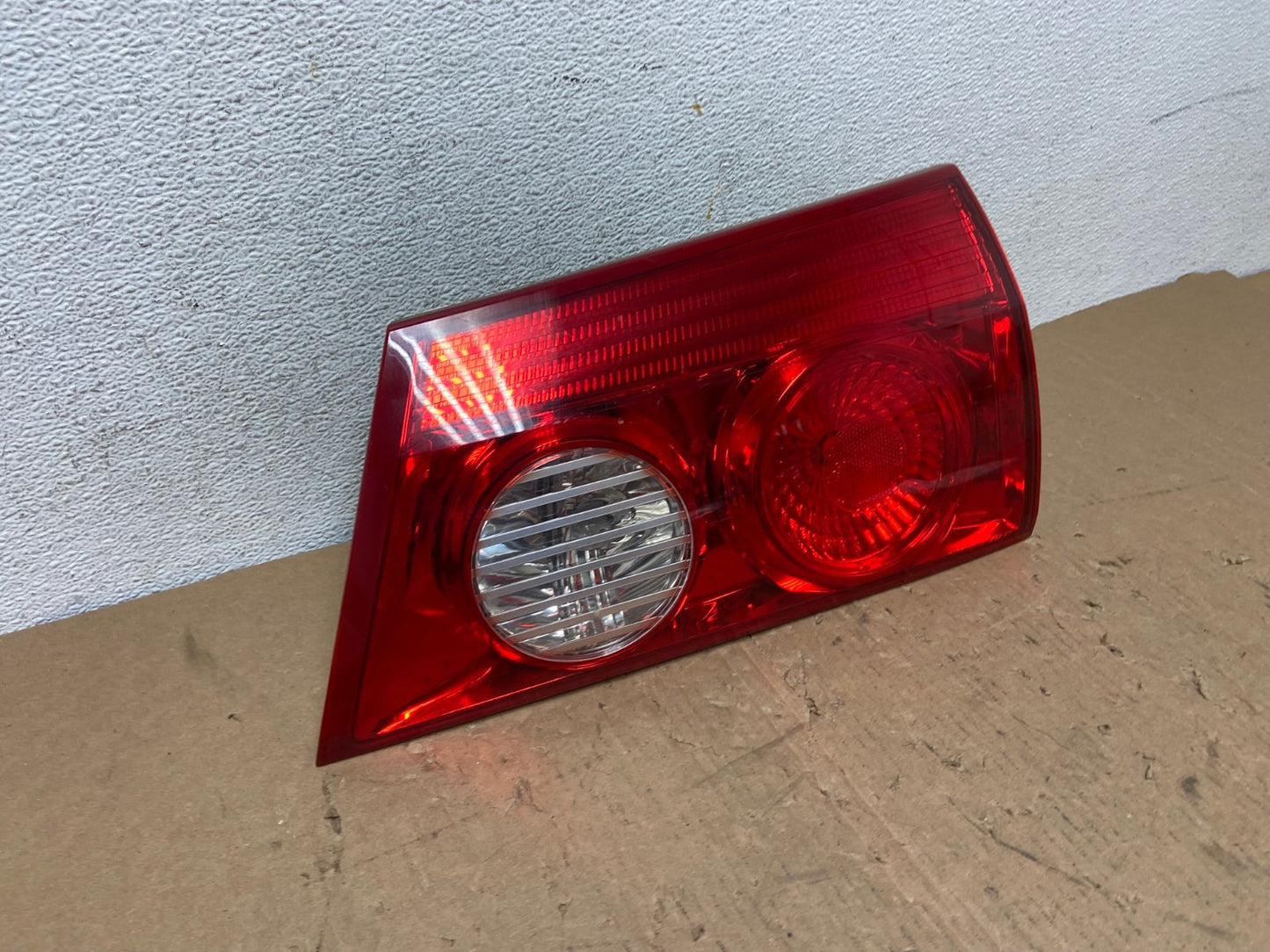 2006 to 2010 Toyota Sienna Right Passenger RH Inner Tail Light AD8061 LK2