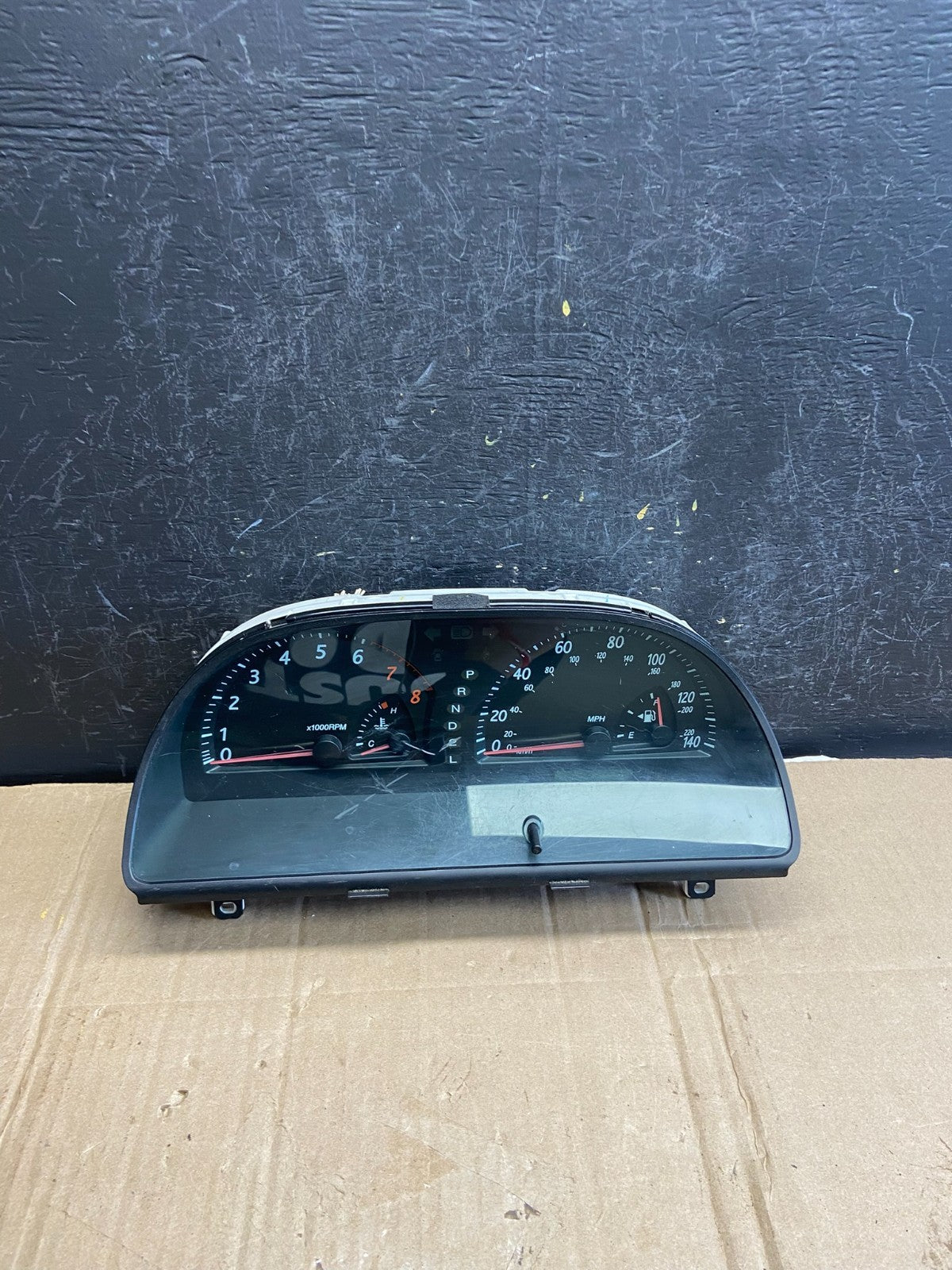 2002 2003 2004 Toyota Camry Speedometer Instrument Cluster AD7145 DG0