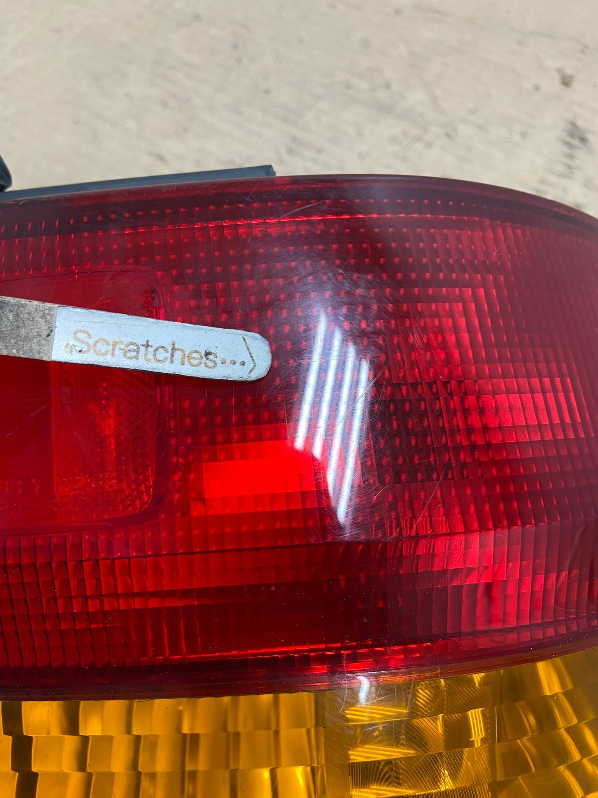 2002 2003 2004 Honda Odyssey Right Passenger Side Tail Light AI0946 LK3