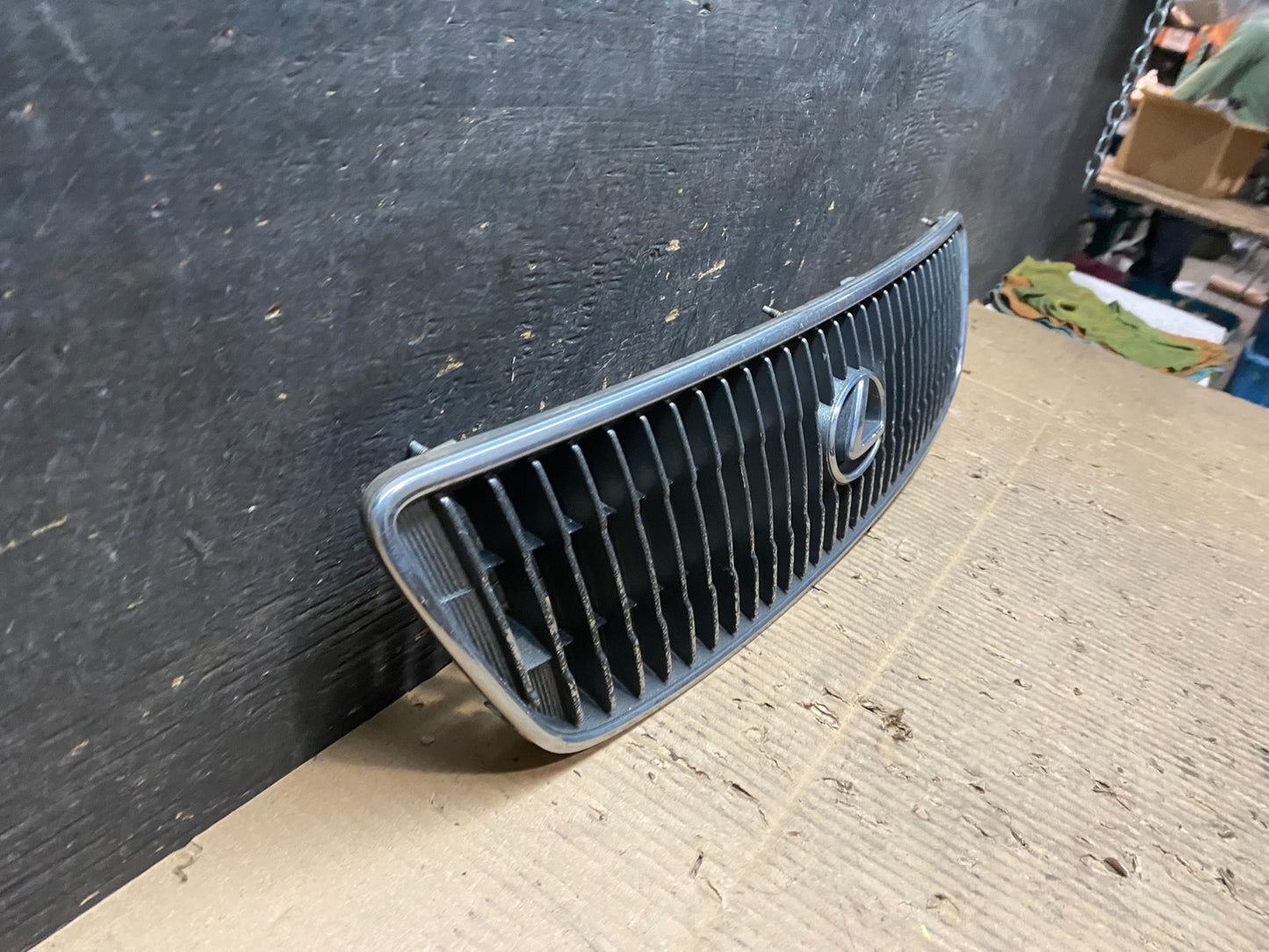 1998 to 2005 Lexus GS300 Front Upper Chrome Grill Grille OEM T9549 DG2