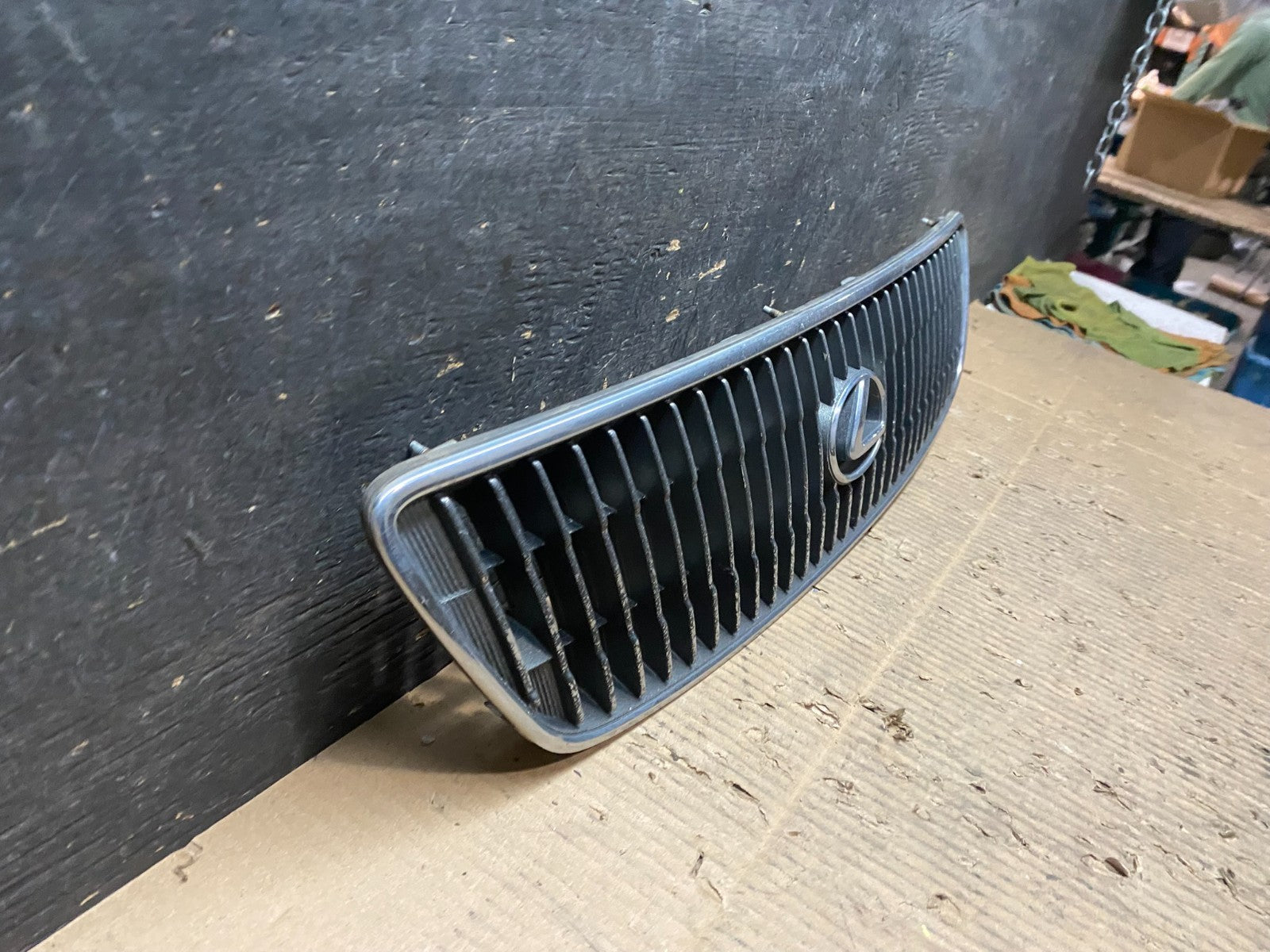 1998 to 2005 Lexus GS300 Front Upper Chrome Grill Grille OEM T9549 DG2