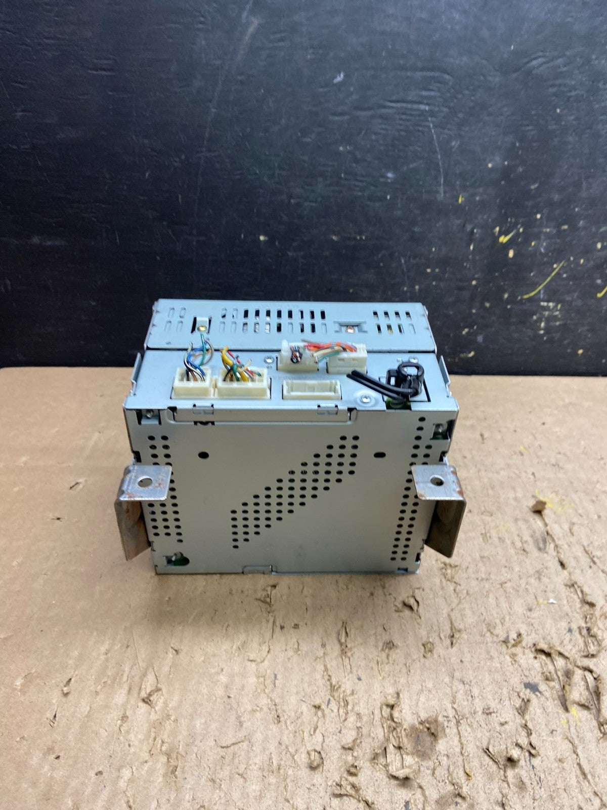 2006 - 2007 Nissan Pathfinder Radio AM/FM Receiver T8351 DG4