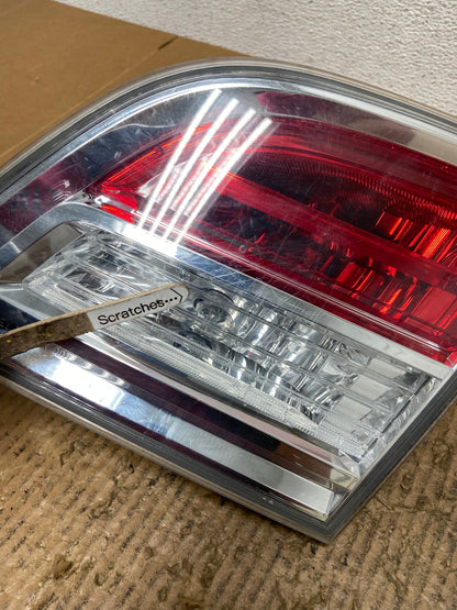 2007 2008 2009 Mazda Cx-9 Right Passenger Rh Side Inner Tail Light AE2740 LK3