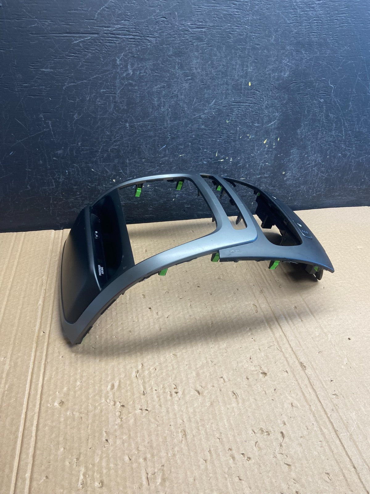 2014 2015 Kia Sorento Center Radio Climate Control Clock Trim Heat Seat af62341