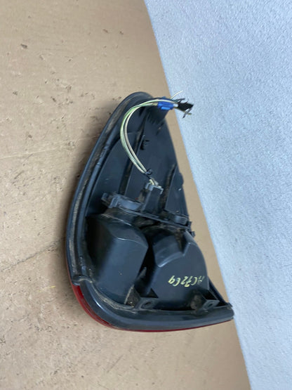 2004 to 2007 Dodge Grand Caravan Left Driver Lh Tail Light AC7264 LK4
