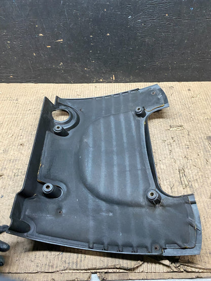 2002 to 2005 Hyundai Sonata 2.4L Engine Trim Cover N3133 PS7