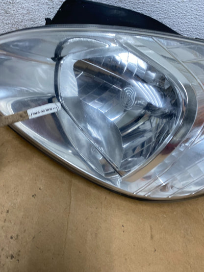 2006 to 2011 Hyundai Accent Sedan Left+Right Halogen Headlights AE2997 DW6