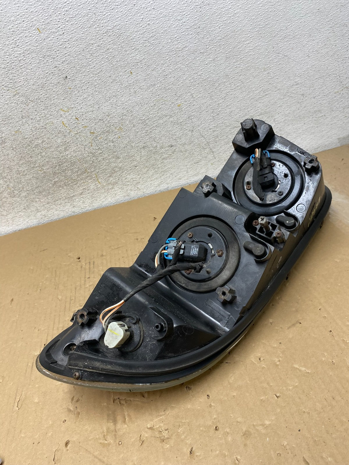 2008 to 2018 Mack CXU613 MP8 Right Passenger Side Headlight AH2711 PS5