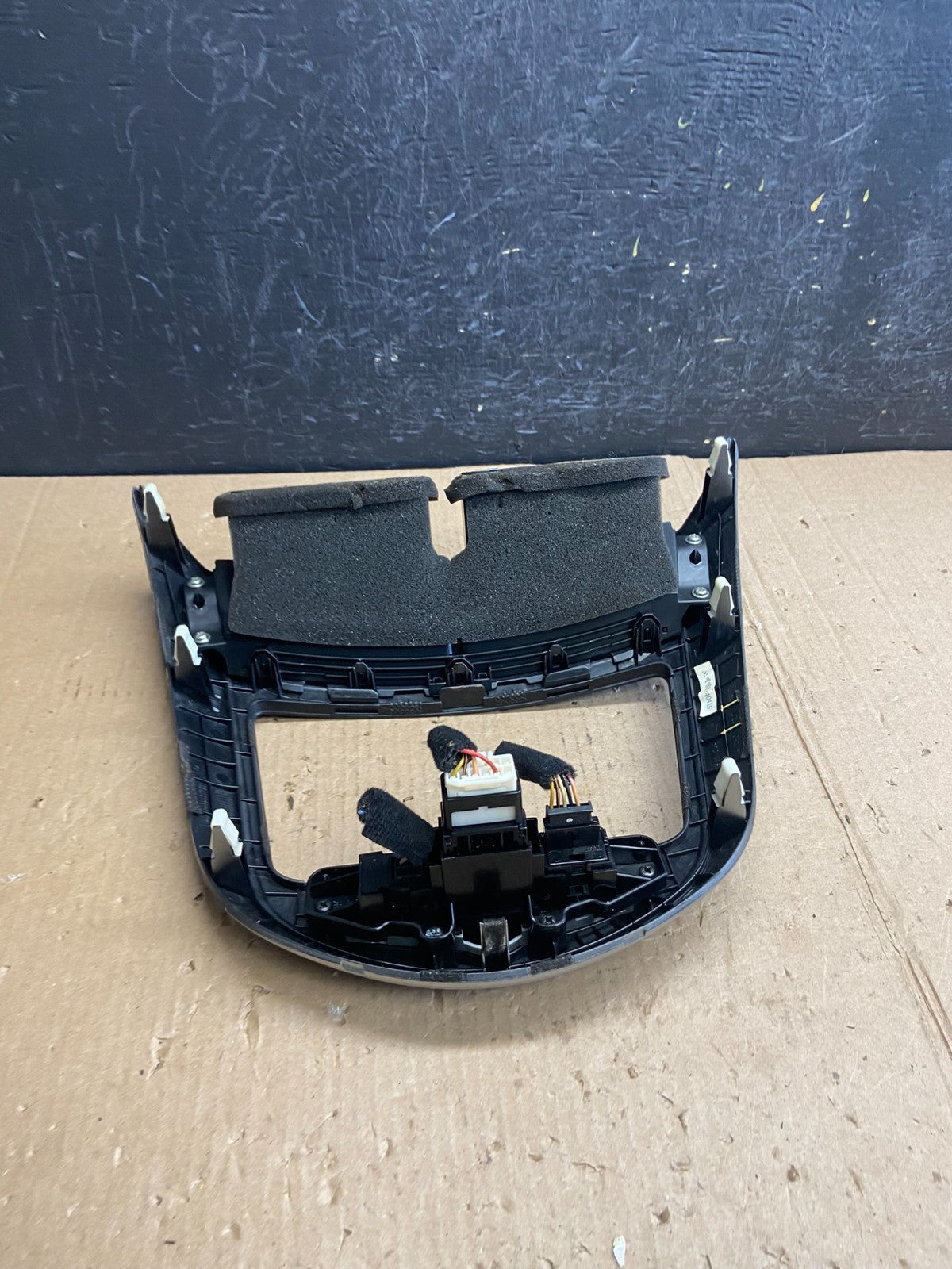 2012 to 2017 Hyundai Accent Center Radio Bezel Air Vent Panel AE3981 DG6