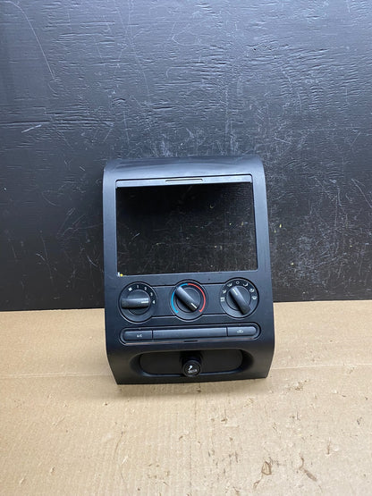 2004 to 2008 Ford F150 Radio Climate Dash Bezel Surround Black ac6695 DG0