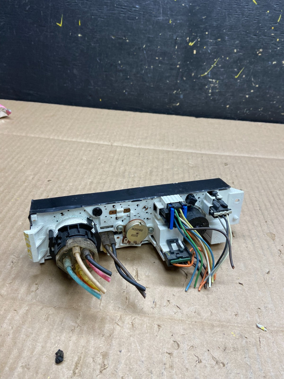 2001 - 2007 GMC Chevrolet Express 1500 Climate Control A/C u5970 PS4