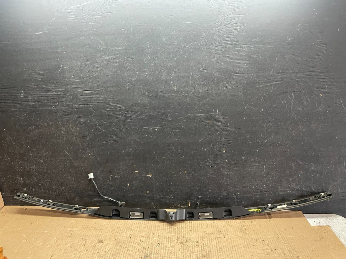 2016 2019 Ford Explorer Interceptor Rear Tailgate Molding With Camera M6136 DG3