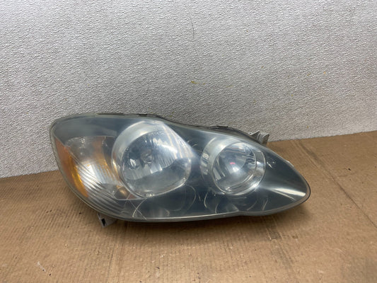 2005 to 2008 Toyota Corolla Right Passenger RH side Headlight Oem AA6235 DW0