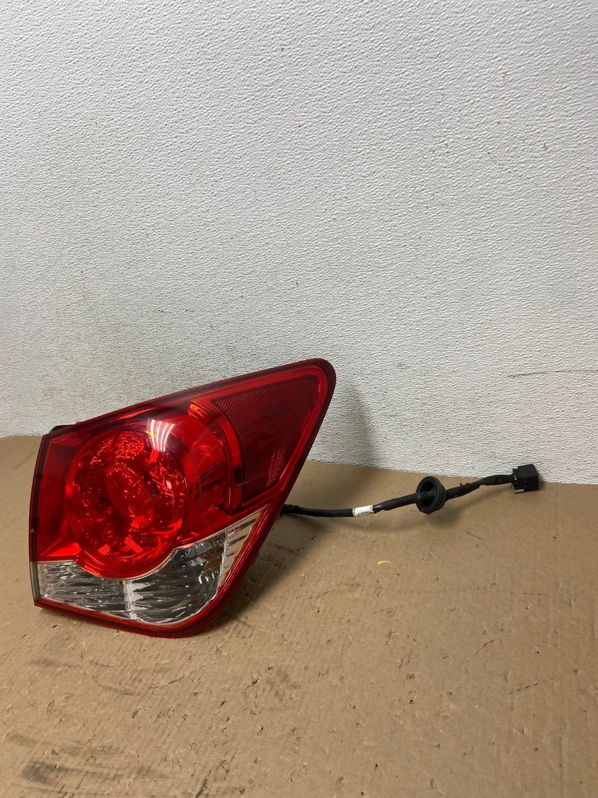 2011 2012 2013 2014 Chevrolet Cruze Right Passinger RH Side Tail Light AD7770 LK1