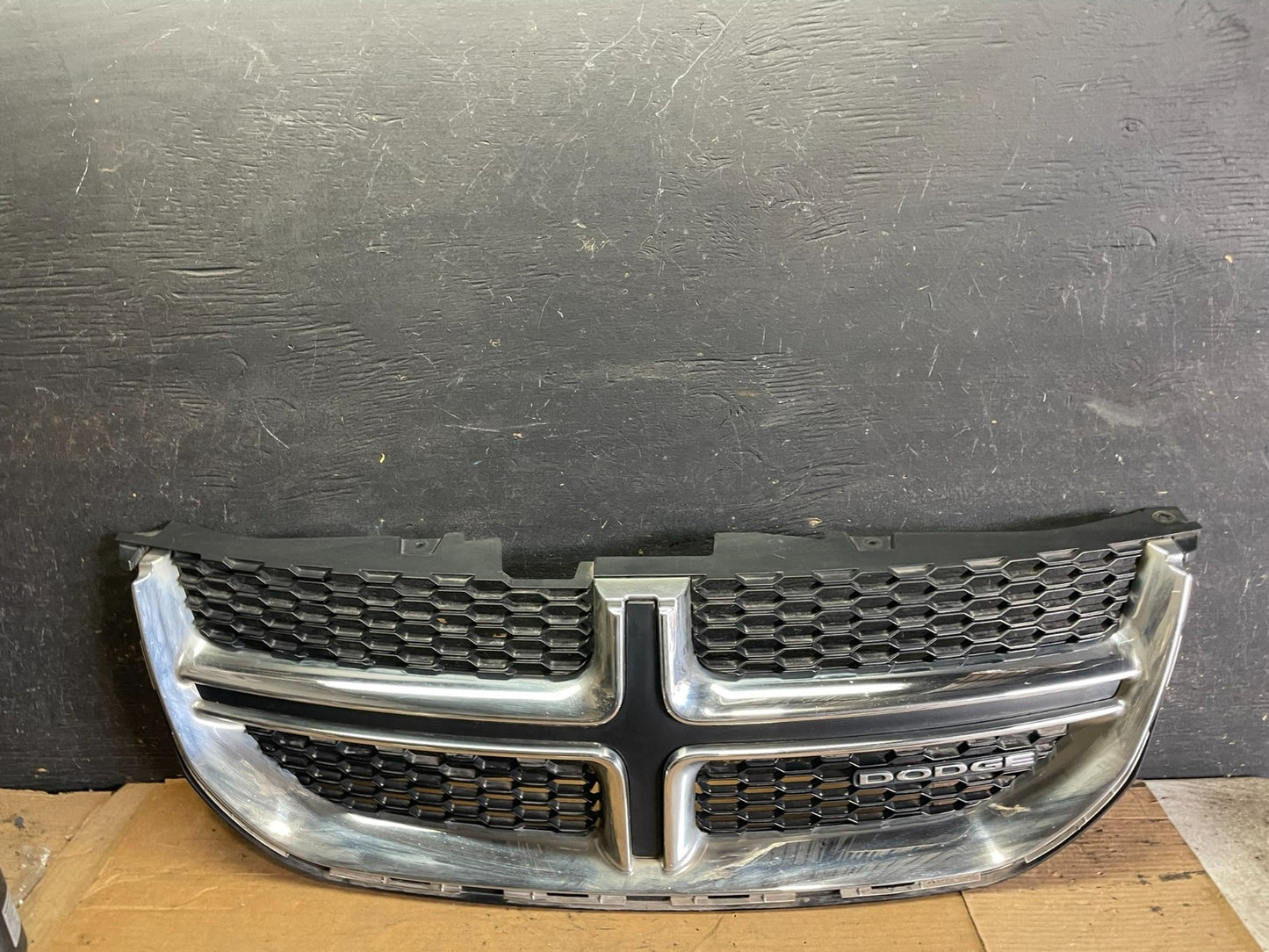 2011 to 2015 Dodge RAM VAN Front Upper Grill Grille Oem R0045 DG0
