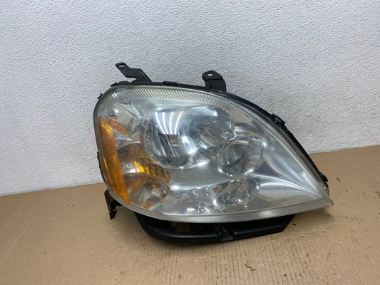 2005 to 2007 Ford Five Hundred Halogen Right Passenger Side Headlight AF3156 LK0