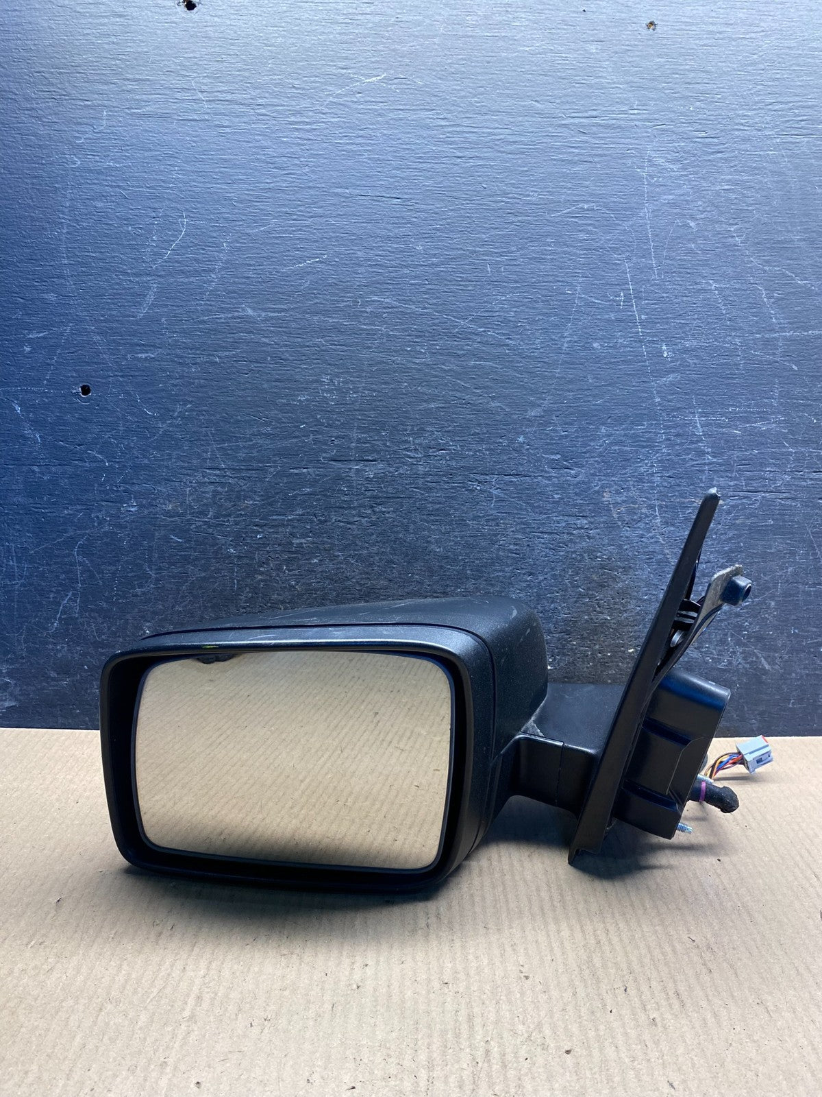 2008 to 2010 Land Rover LR2 Left Lh Side Door Power Mirror AI5378 DW9