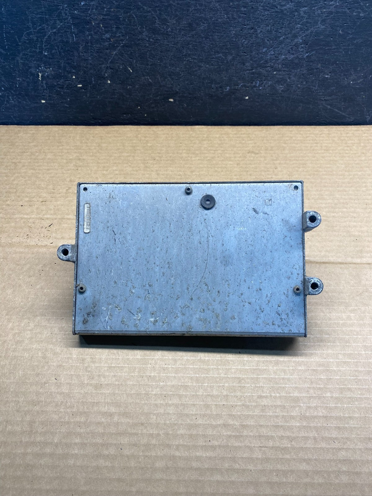 1999 Jeep Cherokee 4.0L ECM ECU Engine Control Computer Modul AF6727 DW1