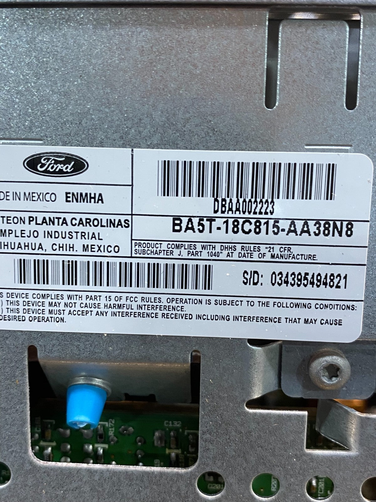 2011 Lincoln MKS Radio AM/FM CD Player Audio AUX ad7602 DG6