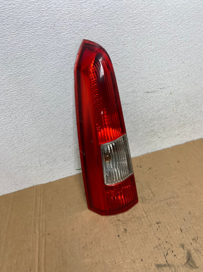 2001 - 2004 Volvo XC70 V70 Left Driver LH Side Tail Light Upper AD2825 LK2