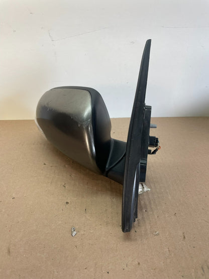 2010 to 2013 Kia Forte Sedan Right View Turn Signal Mirror AG2542 MS1