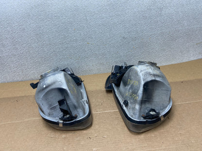 2000 - 2004 Toyota Tundra Left+Right Side Halogen Headlights AB5090 DW12