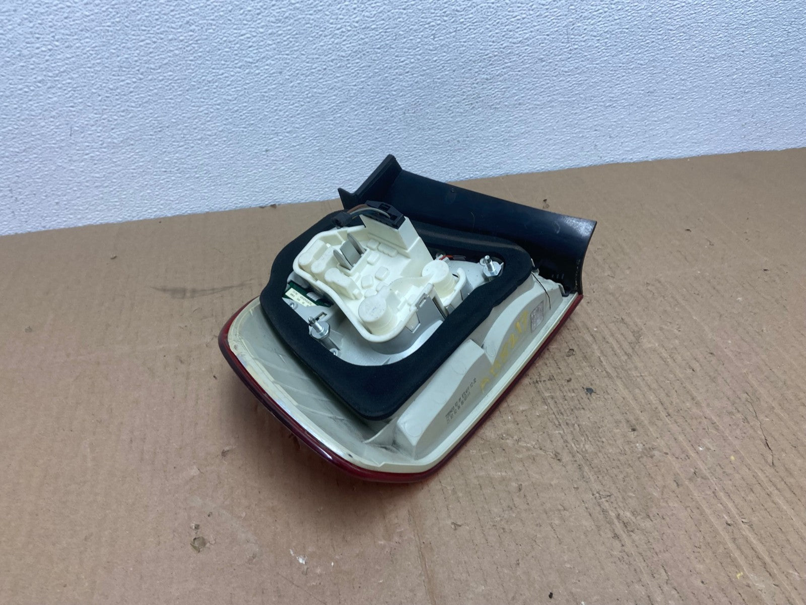 2009 2010 BMW 328i 3 Series Right Passenger RH Side Tail Light Oem AB8217 LK5