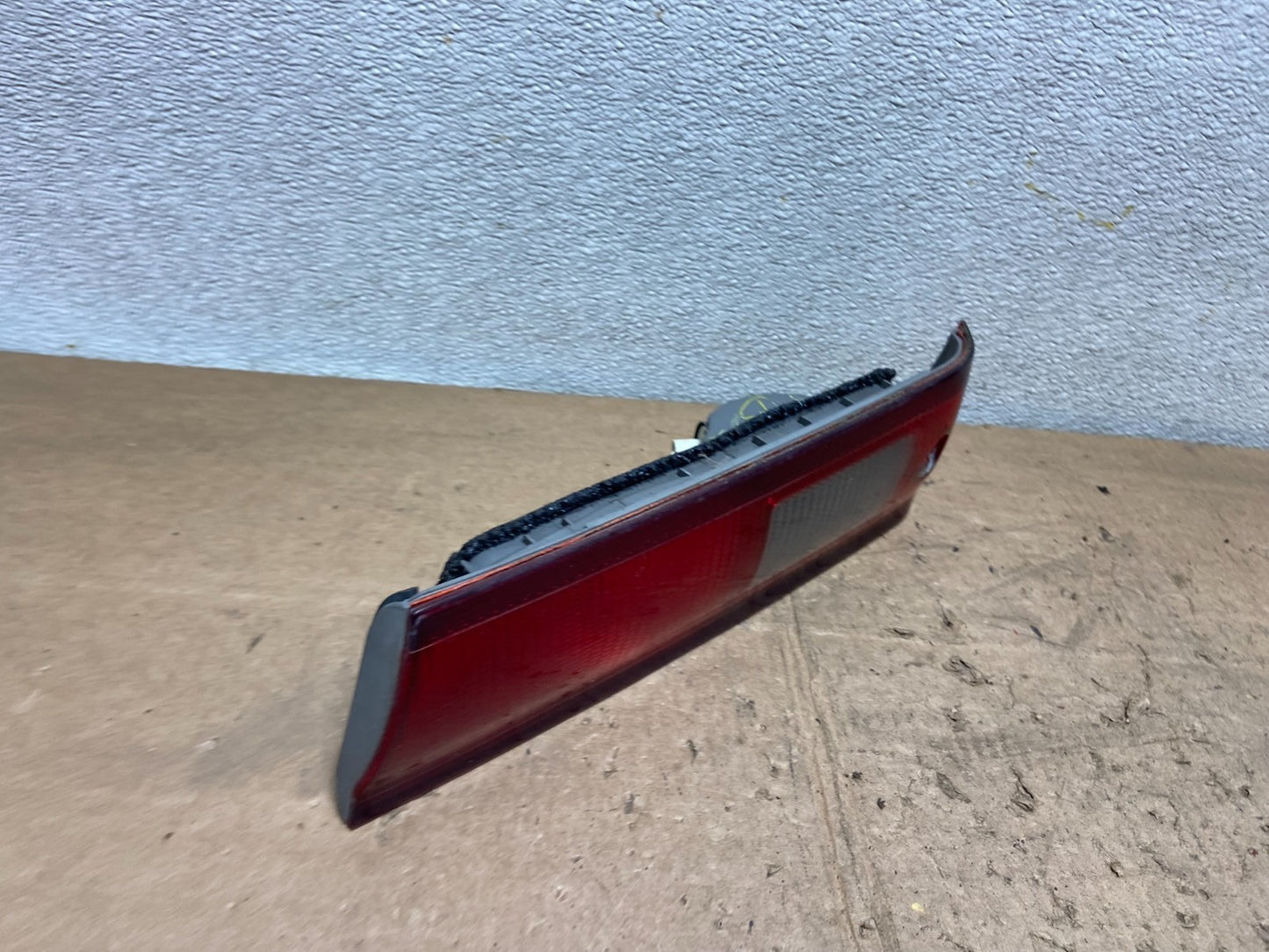 1997 1998 1999 Toyota Camry Tail Light Inner Right Passenger Inner Oem Y7150 DW2