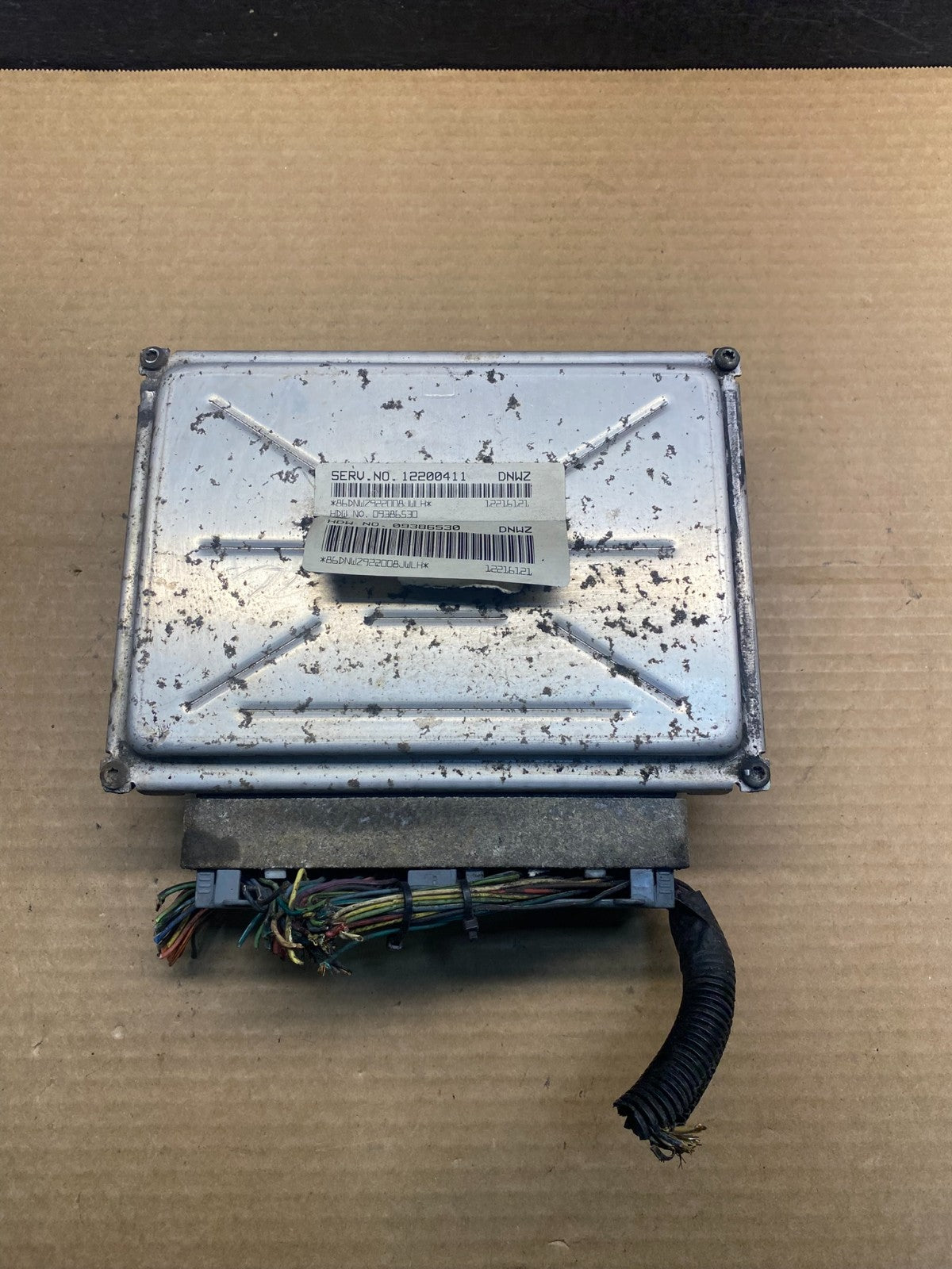 2001-2002 Silverado Tahoe Engine Computer Module 12200411 ECM ECU AF6791 DW0
