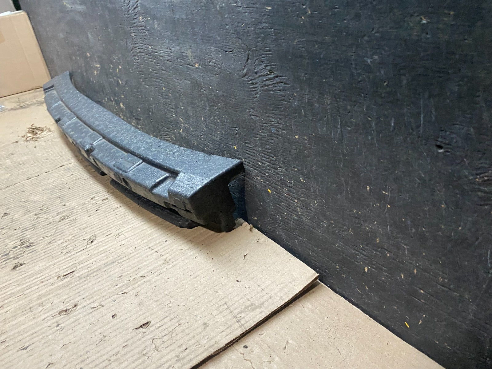 2009 to 2012 Sorento Front Bumper Impact Energy Absorber Foam Pad OEM V4170 DG1