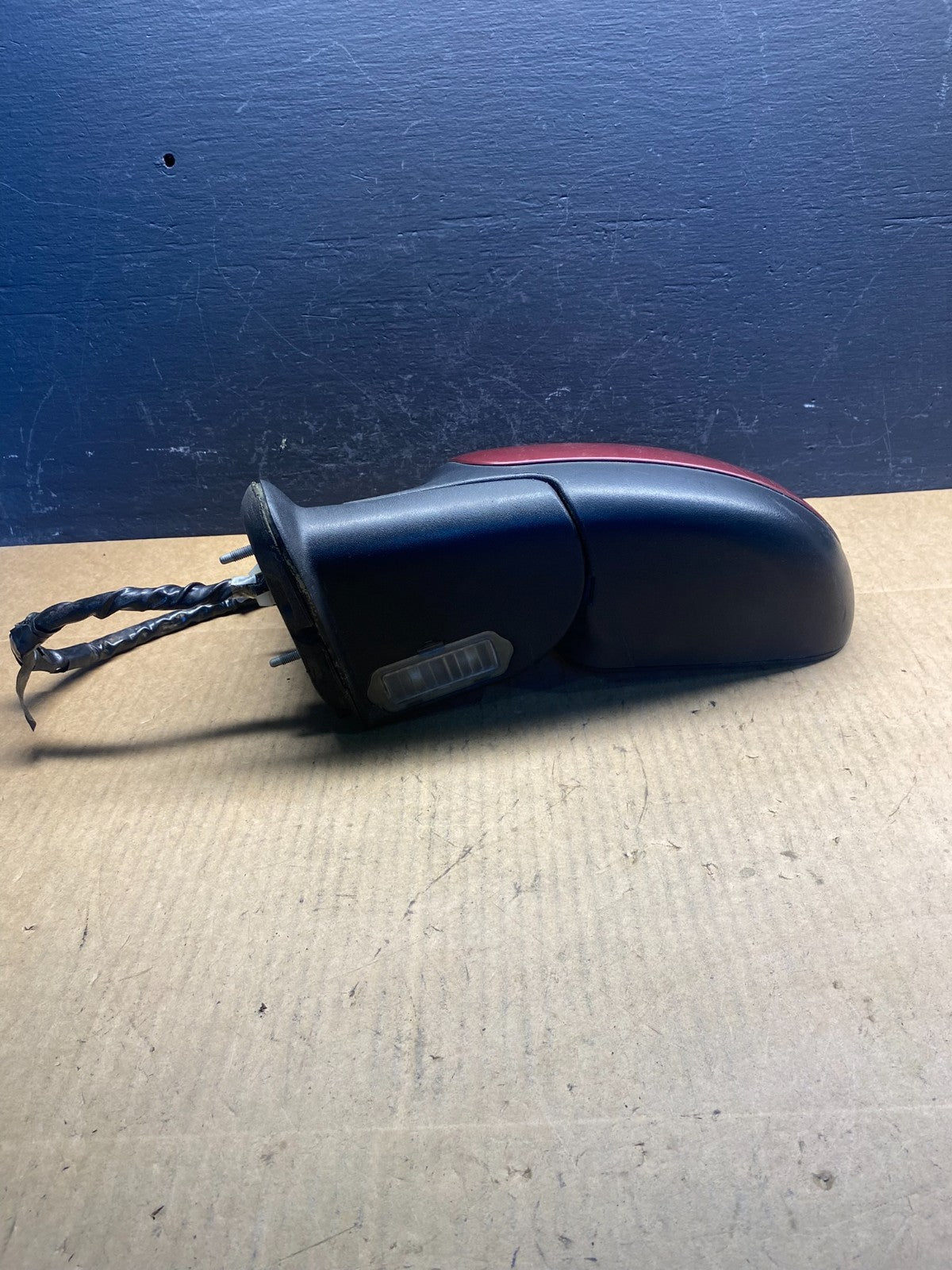 2003-2006 Chevrolet Tahoe Suburban Left Driver LH Turn Door Mirror AC4234 MS3