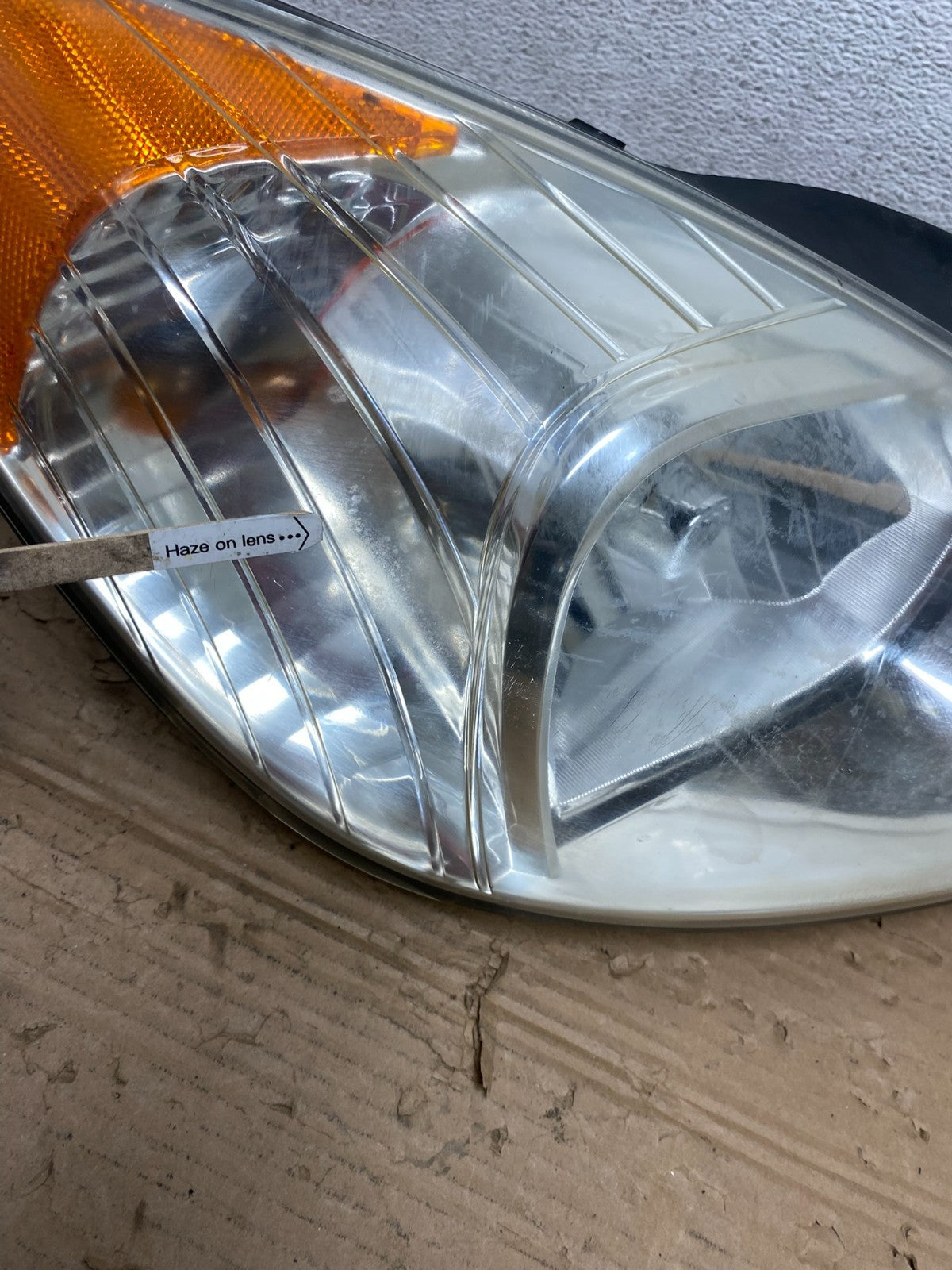 2006 to 2011 Hyundai Accent Sedan Right Passenger Halogen Headlight AD4378 DW4