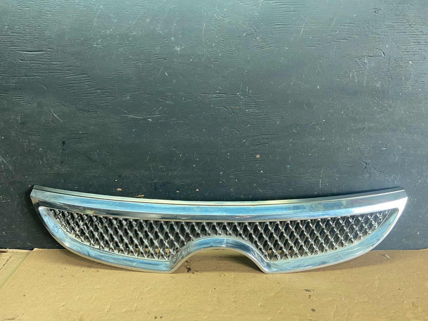 2007 to 2011 Hyundai Veracruz Chrome Grille Grill OEM O7816 DG0