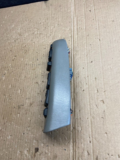 2000 to 2002 Tahoe Yukon Suburban Silverado Master Power Window Switch AE4017 DG1