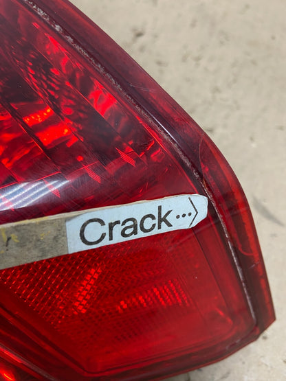 2001 2002 2003 Honda Civic Sedan Left Driver Lh Tail Light AG43395